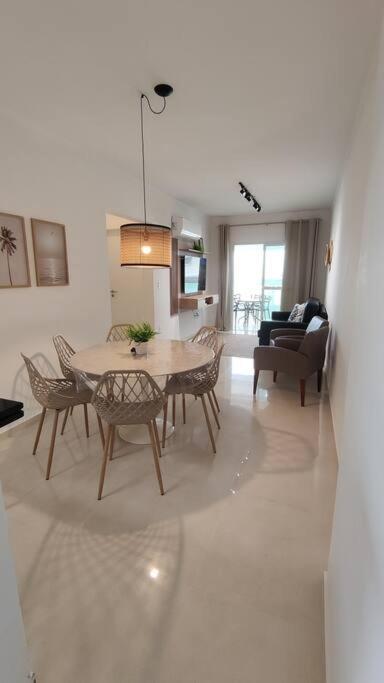 Apto Novo Pe Na Areia 2dorm Pe Na Areia * Praia Grande (Santos)